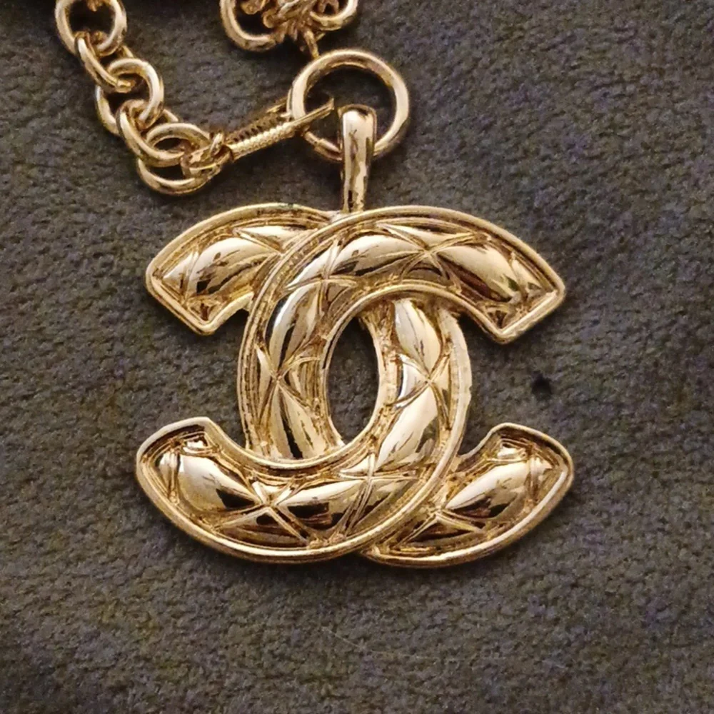 Today Only! New! Thick,large,all gold plated,32in.chain,fashion, necklace! - Picture 2 of 8